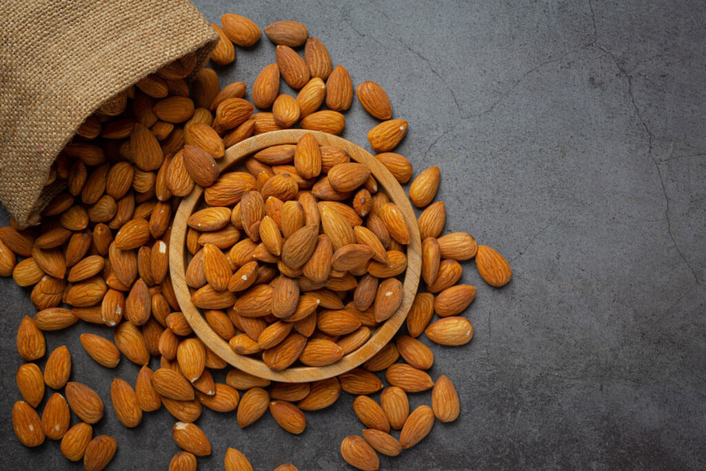 image showing a bowl full of almonds